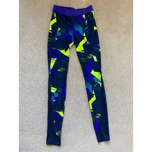 Gym leggings, blue and green